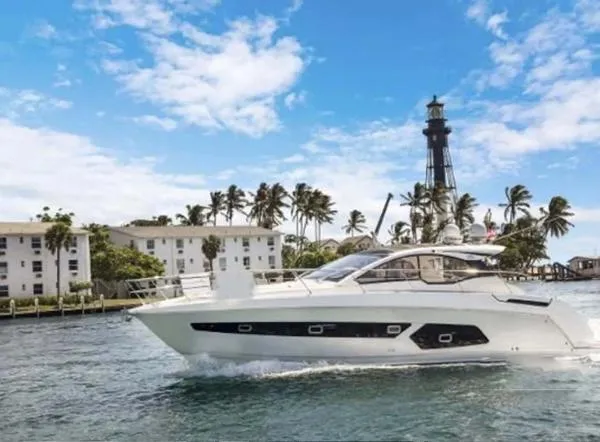 Slide: The Image of Azimut Atlantis 43 2017 - 2