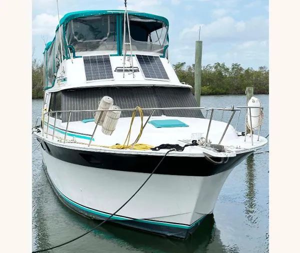 Slide: The Image of Silverton 40 Aft Cabin 1982 - 1