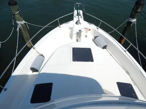 Slide: The Image of Mainship Trawler 2002 - 2