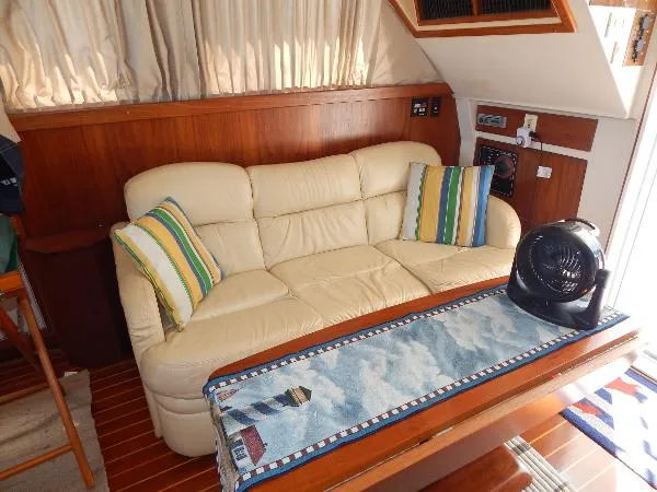Slide: The Image of Mainship Trawler 2002 - 4