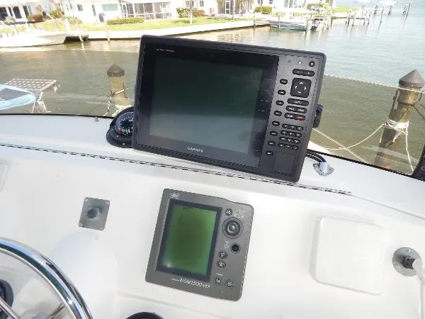 Slide: The Image of Mainship Trawler 2002 - 6