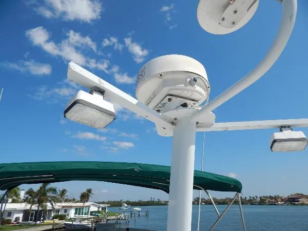 Slide: The Image of Mainship Trawler 2002 - 8