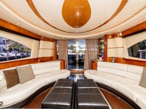 Slide: The Image of Azimut 70 Sea-Jet 2000 - 2