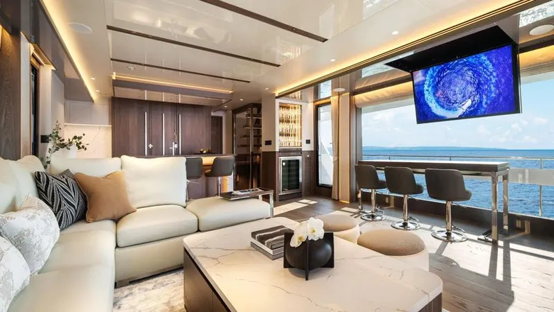 Slide: The Image of 2024 Horizon Fd80 - Image 16 - 16