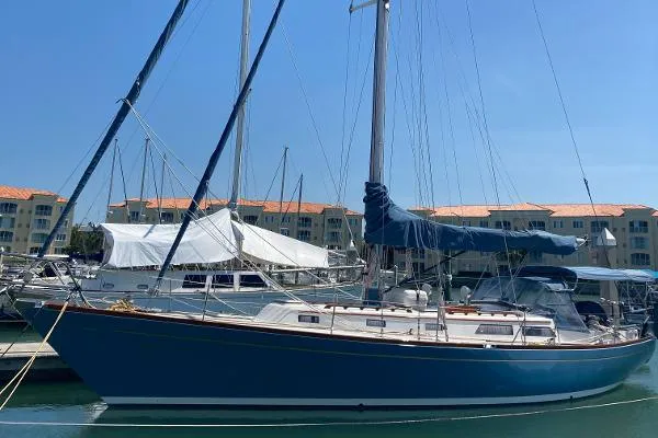 Slide: The Image of Alden 44 1991 - 0