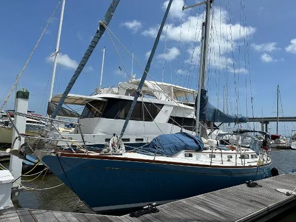 Slide: The Image of Alden 44 1991 - 5