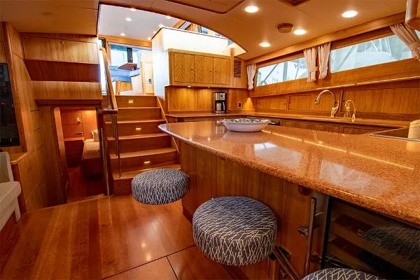 Slide: The Image of Lyman-Morse Custom LM 62 Flybridge 2008 - 10