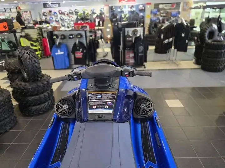 Slide: The Image of Yamaha VX Limited 2026 - 15