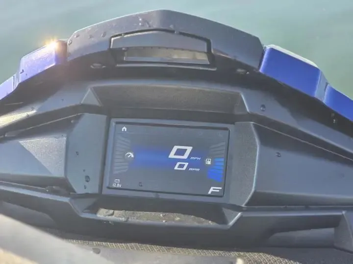 Slide: The Image of Yamaha VX Limited 2026 - 20