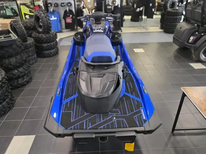 Slide: The Image of Yamaha VX Limited 2026 - 5