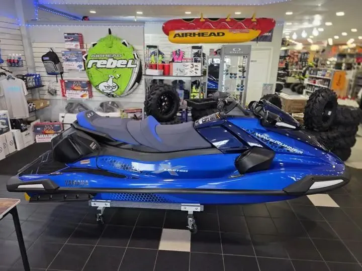 Slide: The Image of Yamaha VX Limited 2026 - 7