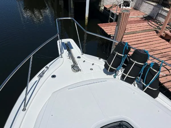 Slide: The Image of Boston Whaler Conquest 345 2008 - 10