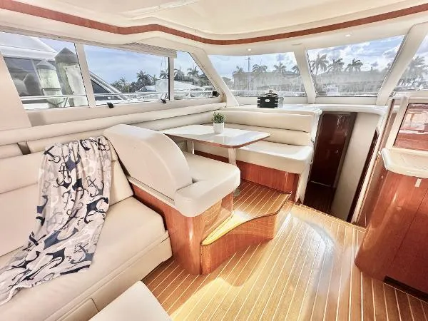 Slide: The Image of Sea Ray 480 Sedan Bridge 1999 - 8