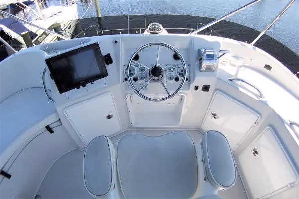 Slide: The Image of PDQ 34 Power Catamaran 2005 - 8