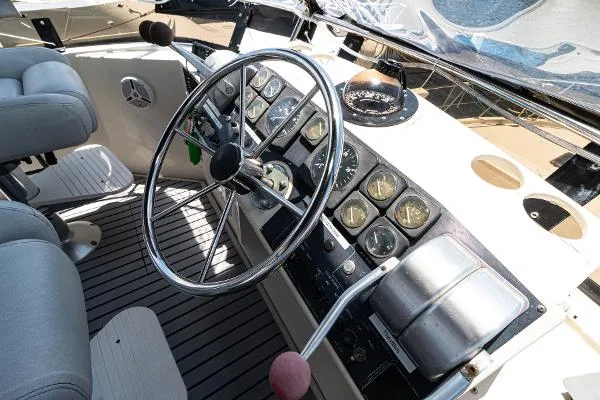 Slide: The Image of Californian 48 Motor Yacht 1989 - 5