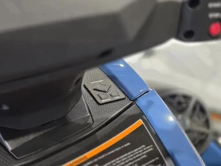 Slide: The Image of Yamaha VX Cruiser with Audio 2026 - 15