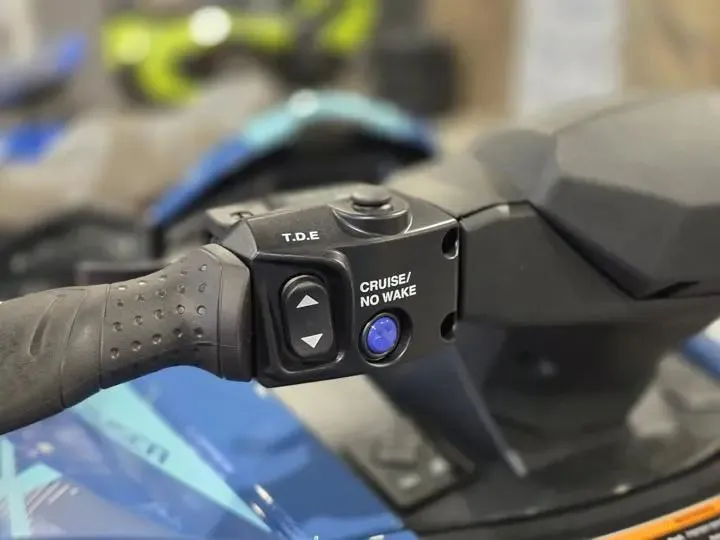 Slide: The Image of Yamaha VX Cruiser with Audio 2026 - 16