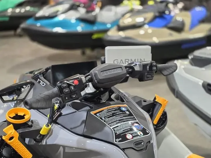 Slide: The Image of Sea-Doo FishPro Trophy 170 2026 - 13