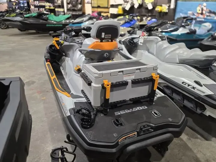 Slide: The Image of Sea-Doo FishPro Trophy 170 2026 - 3