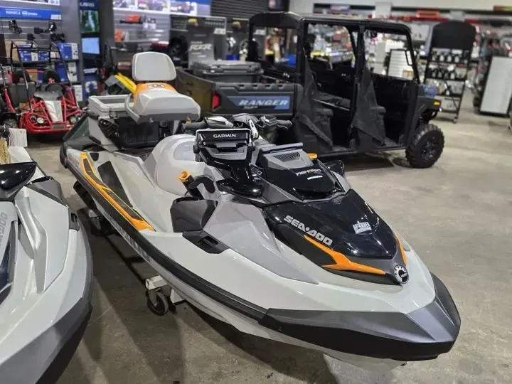 Slide: The Image of Sea-Doo FishPro Trophy 170 2026 - 8