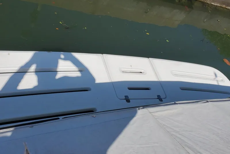 Slide: The Image of Tiara S2 Yachts 32 Open 2007 - 9