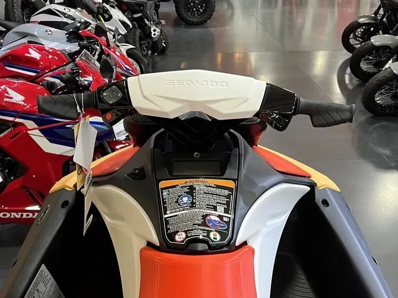 Slide: The Image of Sea-Doo Spark for 3 2026 - 8