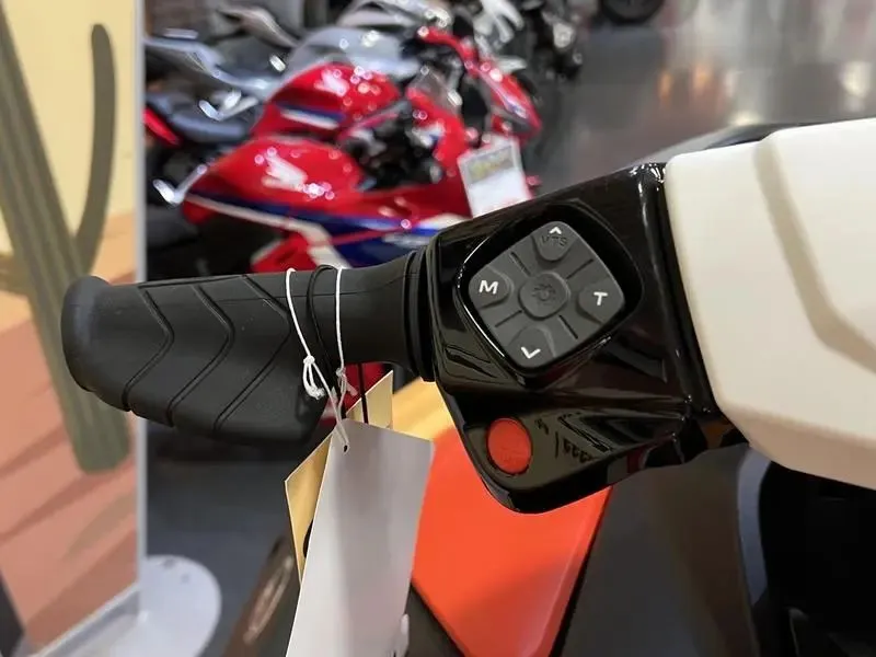 Slide: The Image of Sea-Doo Spark for 3 2026 - 9