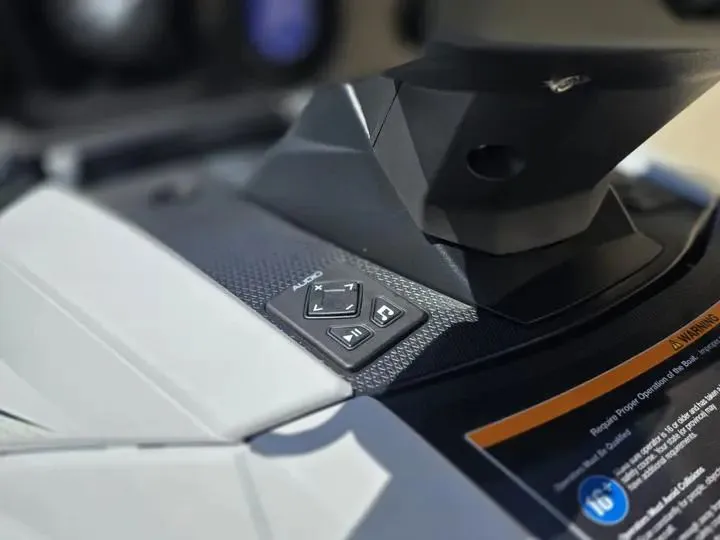 Slide: The Image of Close-up of Yamaha WaveRunner VX Deluxe 2026 controls. - 12