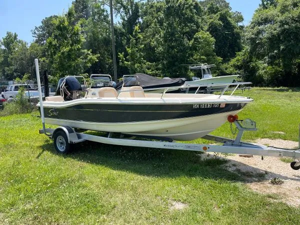 Slide: The Image of Scout 175 Sport Dorado 2022 - 1