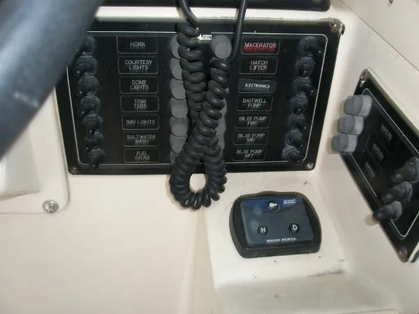 Slide: The Image of Albin 30 Family Cruiser 2004 - 6