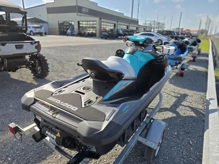 Slide: The Image of Sea-Doo Gtr 230 Brp Premium Audio Ibr 2026 - 5