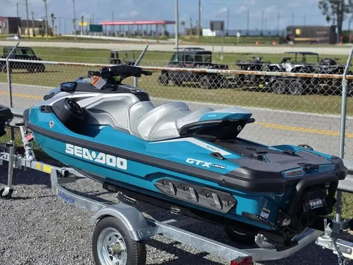 Slide: The Image of Sea-Doo GTX Limited 325 Teal Metallic 2026 - 16