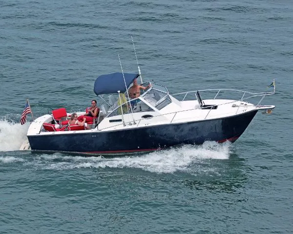 Slide: The Image of Albemarle 280 Express Fisherman 1996 - 6