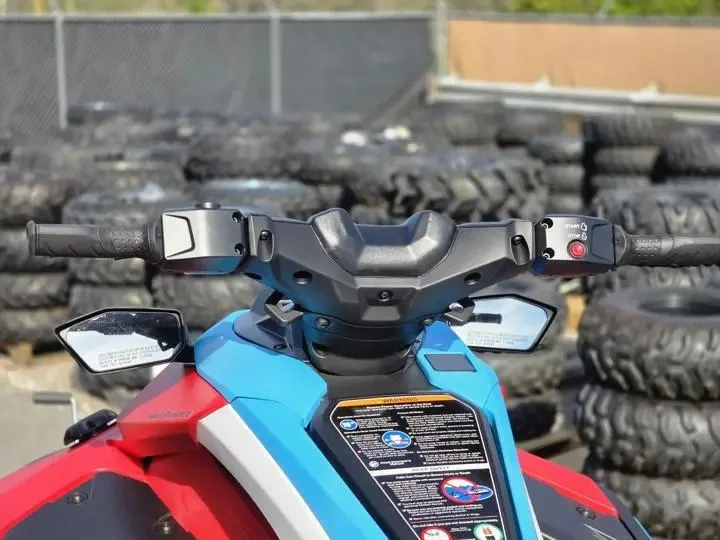 Slide: The Image of Yamaha Jetblaster DLX 3-Up 2025 - 14