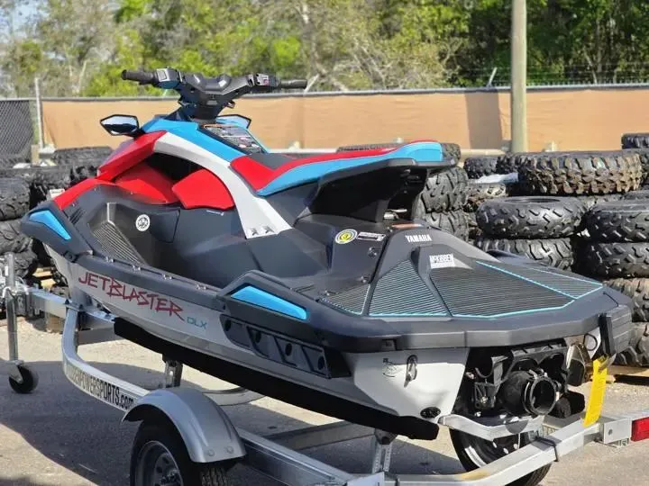 Slide: The Image of Yamaha Jetblaster DLX 3-Up 2025 - 3