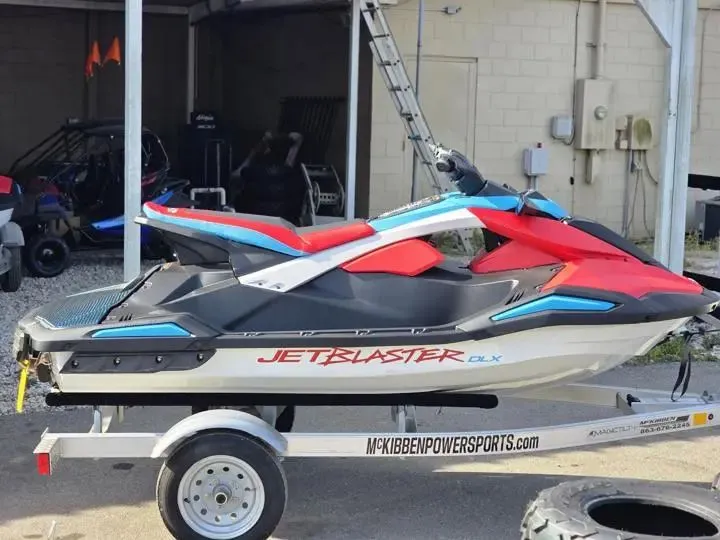 Slide: The Image of Yamaha Jetblaster DLX 3-Up 2025 - 6