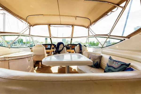 Slide: The Image of Carver Yachts 466 Motor Yacht 2001 - 10