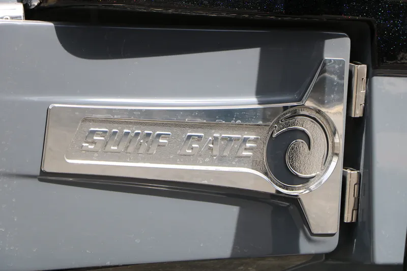 Slide: The Image of Chaparral 28 Surf 2026 - 10