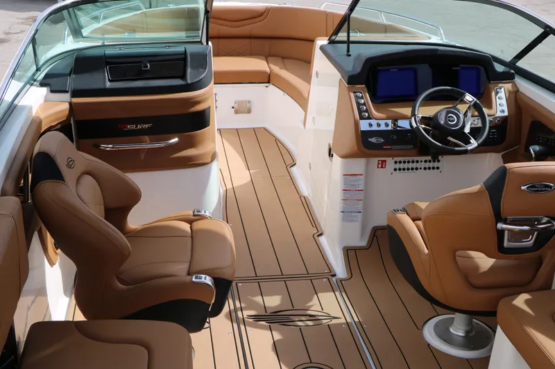 Slide: The Image of Chaparral 28 Surf 2026 - 27