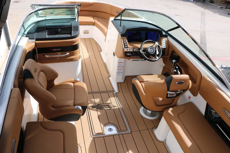 Slide: The Image of Chaparral 28 Surf 2026 - 36