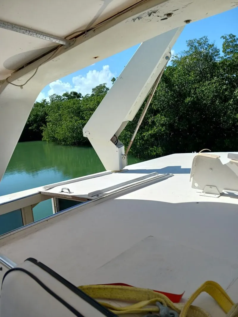 Slide: The Image of Viking 44 Motor Yacht 1983 - 8
