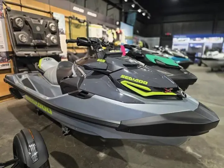 Slide: The Image of Sea-Doo Rxt-X 325 Ice 2026 - 8