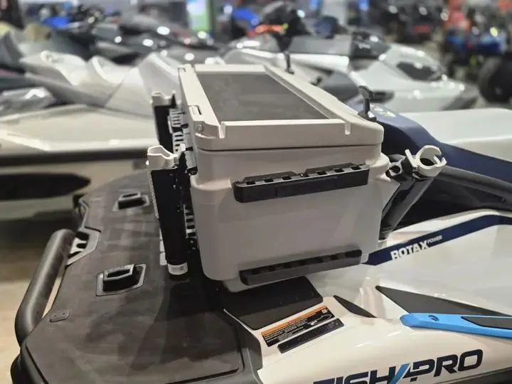 Slide: The Image of Sea-Doo FishPro Sport 170 2026 - 6