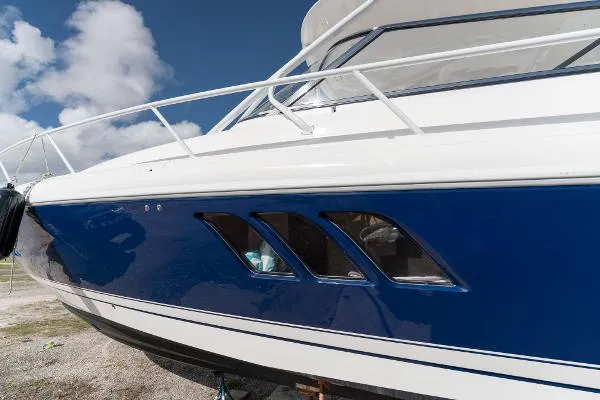 Slide: The Image of Intrepid 475 Sport Yacht 2019 - 8
