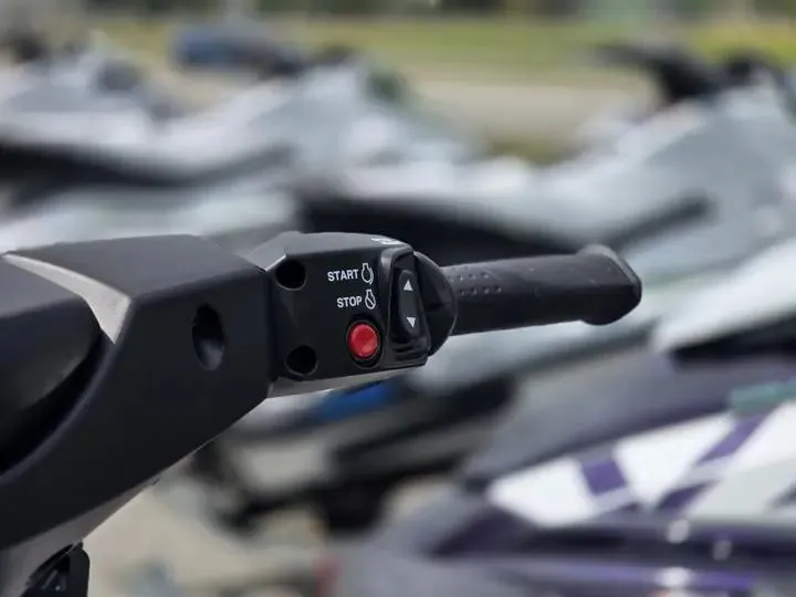 Slide: The Image of Yamaha FX Cruiser HO 2026 - 11