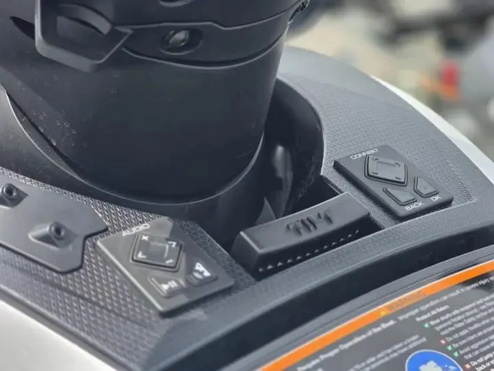 Slide: The Image of Yamaha FX Cruiser HO 2026 - 12