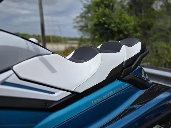 Slide: The Image of Yamaha FX Cruiser HO 2026 - 9