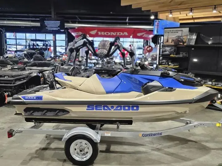 Slide: The Image of Sea-Doo Wake Pro 230 2026 - 6