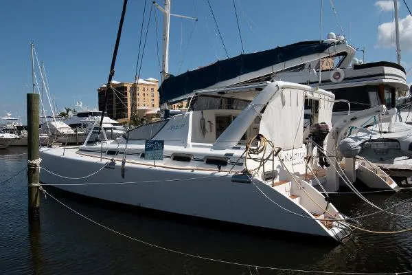 Slide: The Image of Admiral 38 2008 - 1