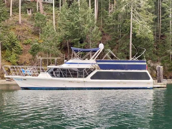 Slide: The Image of Blue Water 51 Coastal Cruiser 1985 - 0